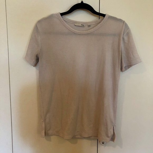 White Wilfred Free T-Shirt - Picture 1 of 1